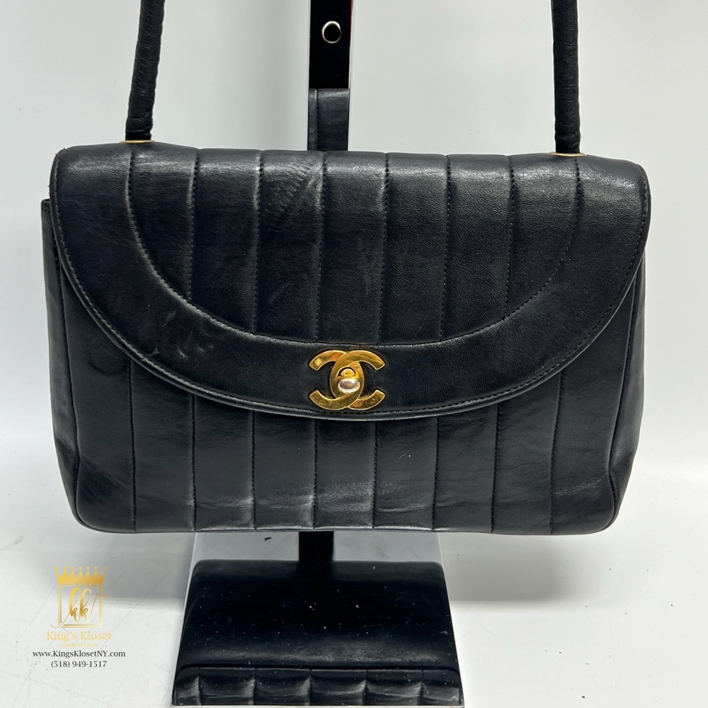 Chanel shoulder bag